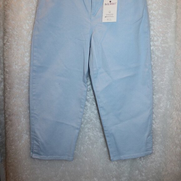 Gloria Vanderbilt slimming capri NWT size 4  light blue - Picture 4 of 4